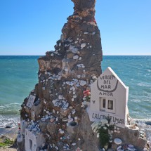 Adorned pinnacle between Nerja and Torrax